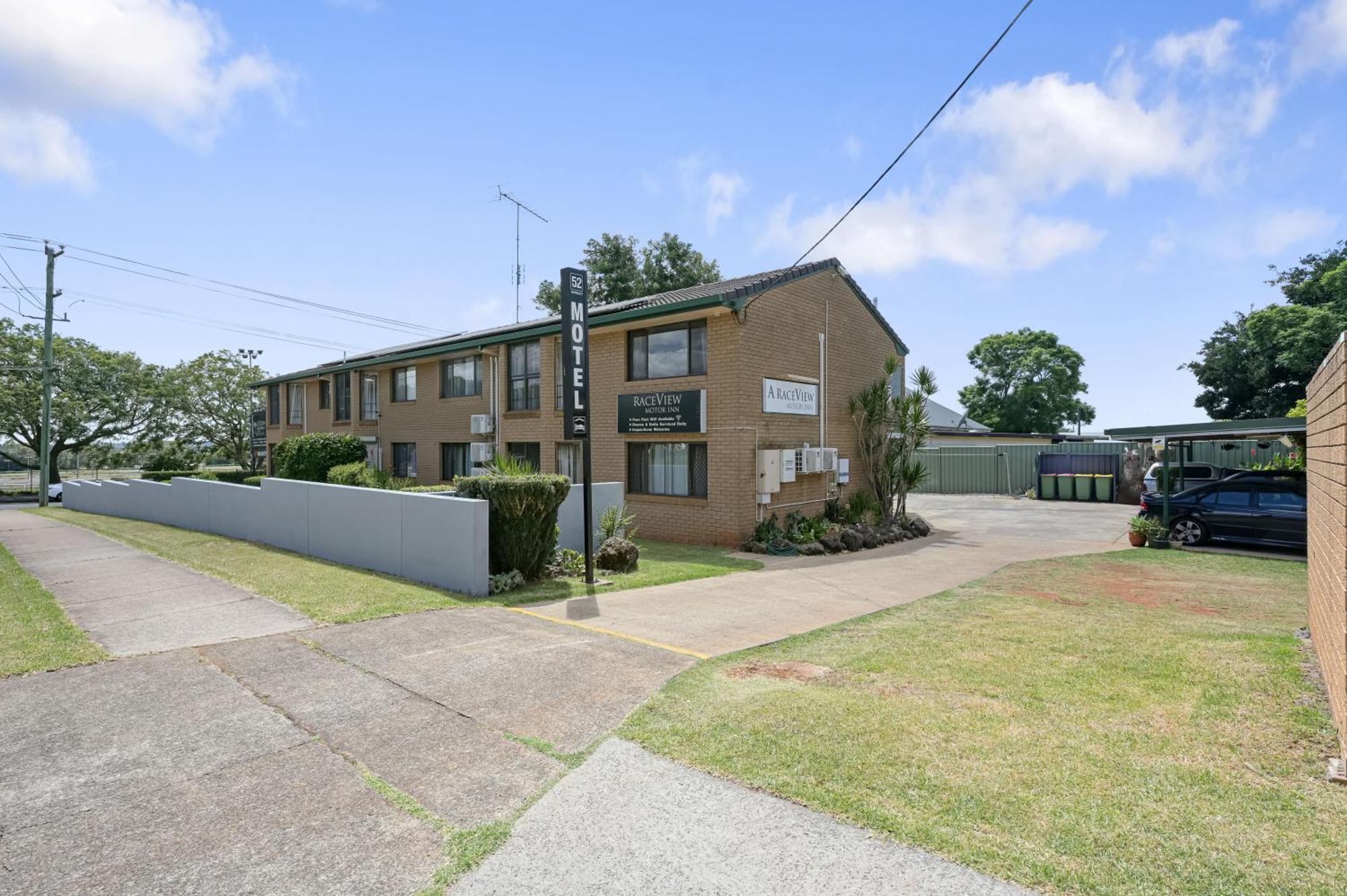 Raceview Motor Inn Toowoomba Exterior photo