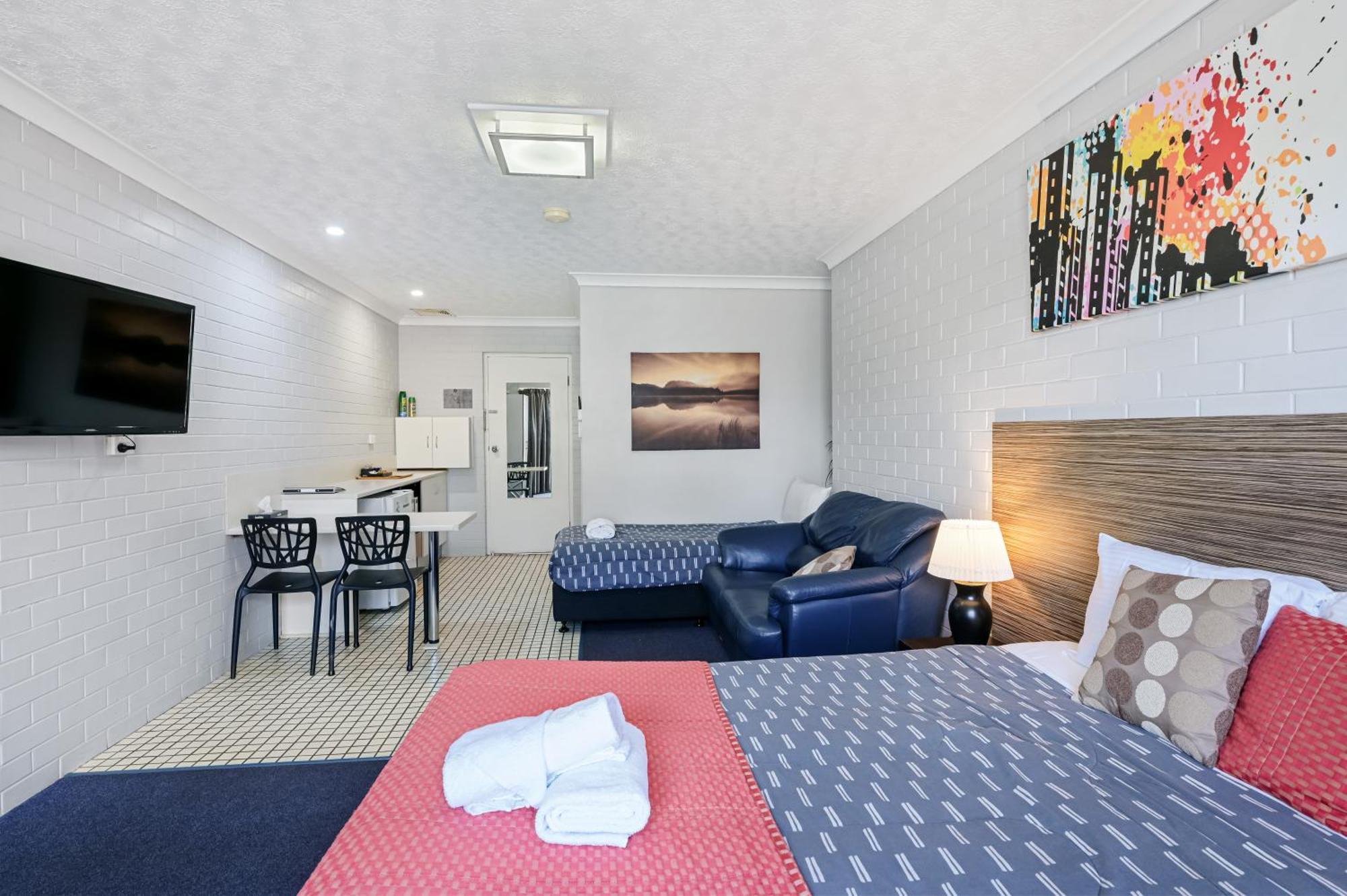 Raceview Motor Inn Toowoomba Exterior photo